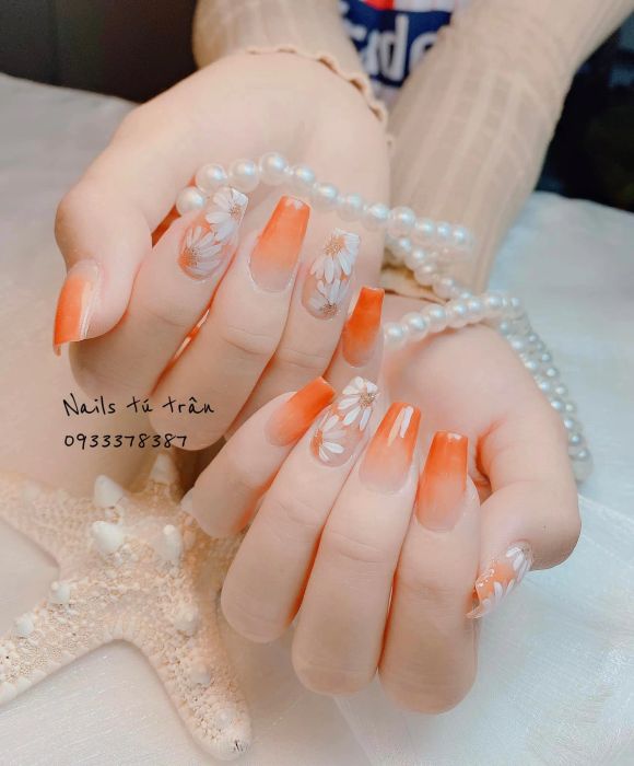 Tác phẩm nghệ thuật tại Nails Tú Trân