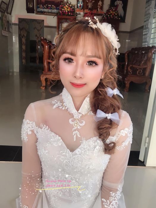 Hình ảnh cô dâu được make up tại Cọ Bridal