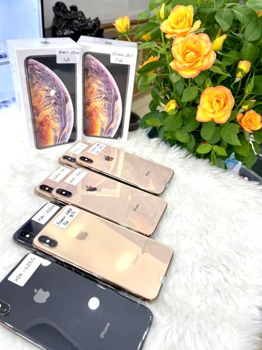 Góc tư vấn chuyên nghiệp tại Điện Thoại Việt Hưng - Ảnh 2