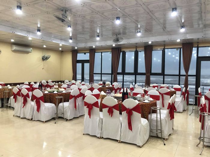 Không gian biển cả ấn tượng tại nhà hàng Cánh Buồm Đỏ - Ảnh 1