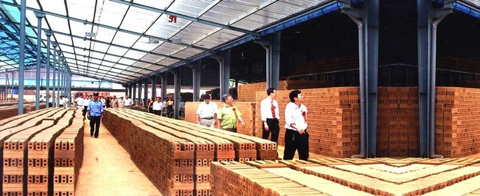 Hình ảnh Kho hàng vật liệu xây dựng quy mô lớn của Đại Nghĩa