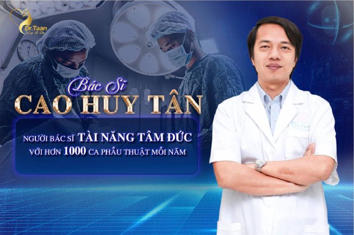 Hình ảnh TS.BS Cao Huy Tân trong phòng phẫu thuật