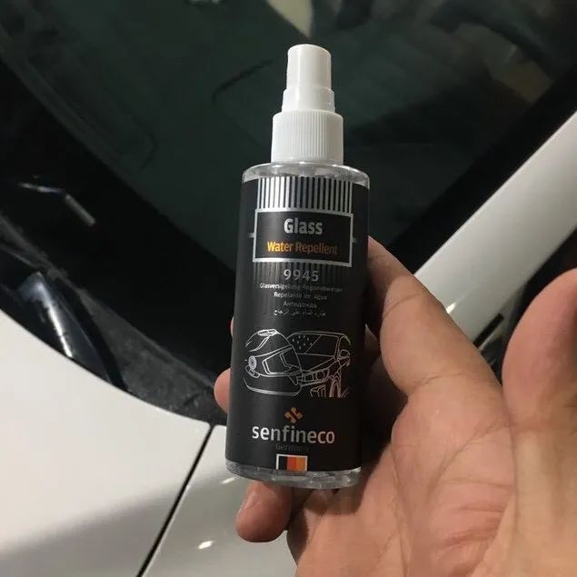 Hình ảnh minh họa 2 - Kính ô tô sau khi xử lý Senfineco 9945