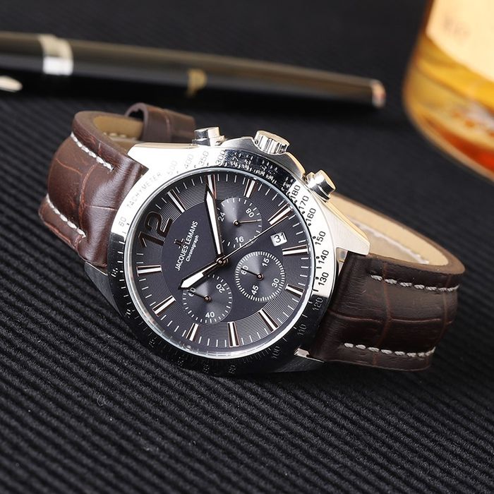 Không gian trưng bày sang trọng tại Đăng Quang Watch - Ảnh 1