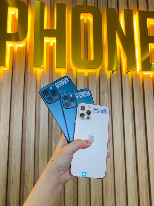 Khoảnh khắc trải nghiệm sản phẩm tại AloPhone Tam Kỳ