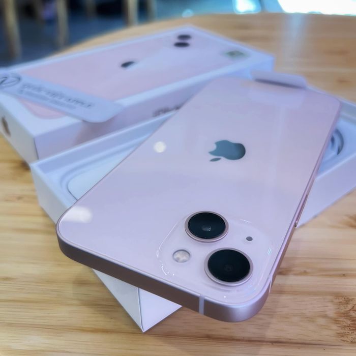 Góc trải nghiệm sản phẩm cao cấp tại Quốc Việt Apple