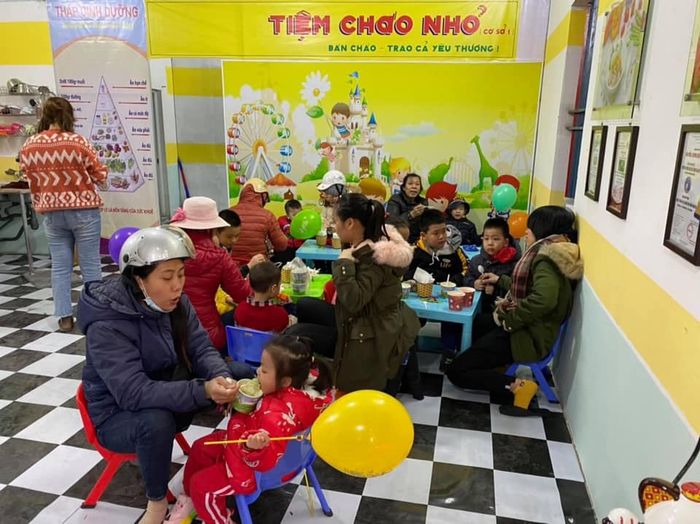 TIỆM CHÁO NHỎ hình ảnh 1