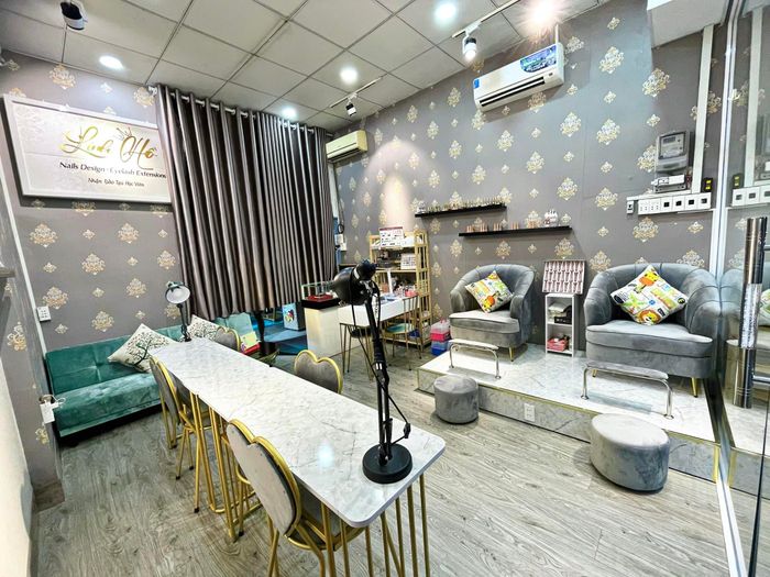 Không gian đào tạo chuyên nghiệp tại Linh Hồ Nails & Eyelash
