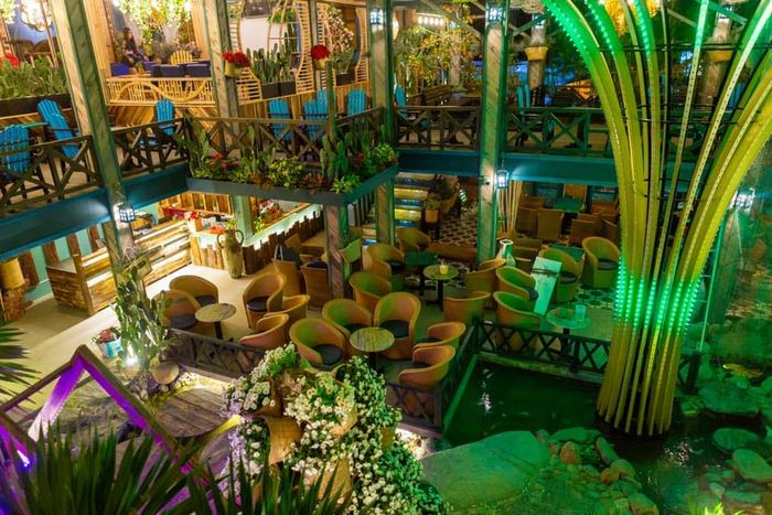 Không gian xanh mát tại Coffee Sky Garden