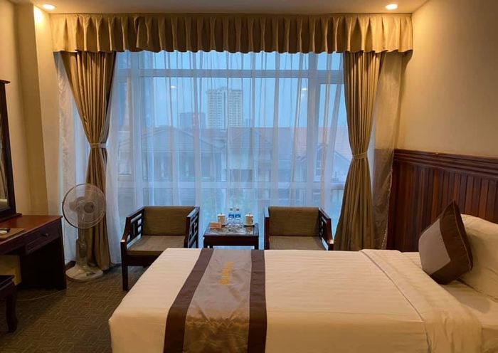 Khách Sạn Vinh Plaza - Hình Ảnh 2