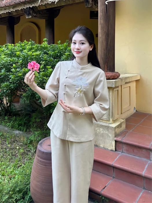 Pháp Phục Đồ Lam - Liên Hoa Sắc hình ảnh 2