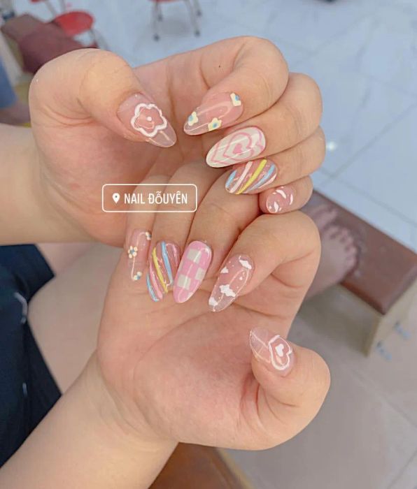 Nail Đỗ Uyên ảnh 1