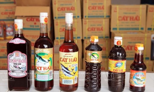 Hình ảnh bộ sưu tập nước mắm Cát Hải đóng chai