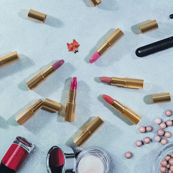 Hình ảnh Sino Cosmetics - Thiên đường mỹ phẩm chính hãng