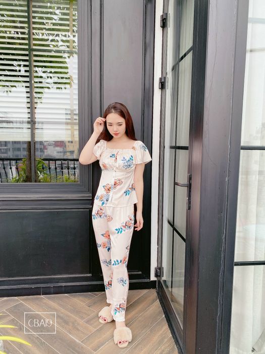 Phong cách thời trang tại gia thanh lịch cùng ZAM Luxury