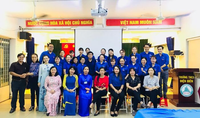Khoảnh khắc đáng nhớ tại THCS Điện Biên qua ảnh 3
