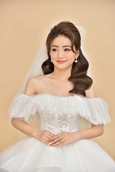 Khoảnh khắc tỏa sáng của cô dâu tại Cưới Studio