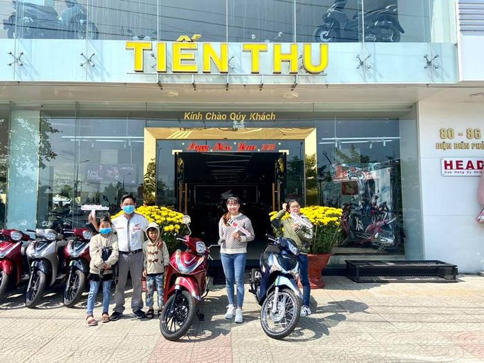 [Hình ảnh] Kho phụ tùng chính hãng đồ sộ tại hệ thống Tiến Thu