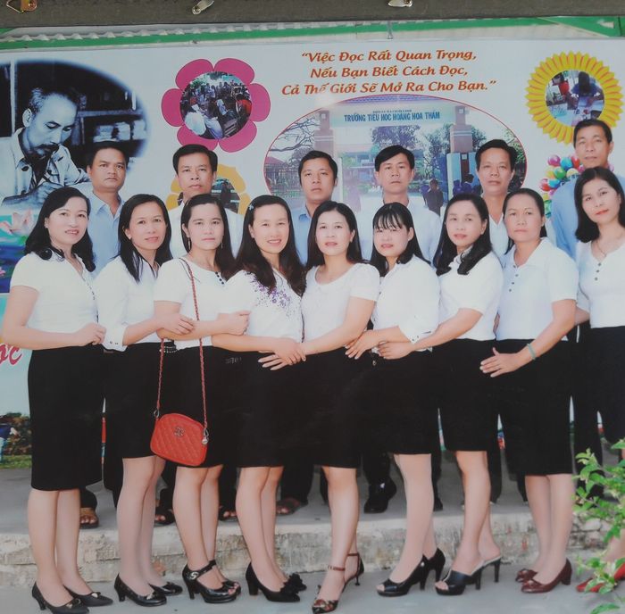 Trường Tiểu Học Hoàng Hoa Thám Hình Ảnh 2