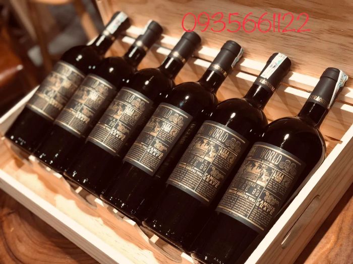 Không gian sang trọng tại Adam Wines