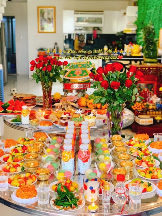Hình ảnh mâm cúng đầy tháng của Thu Hà Lội - Ảnh 2