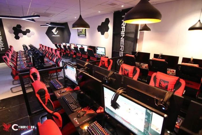 Không gian chơi game đẳng cấp tại CyberCore Gaming L7