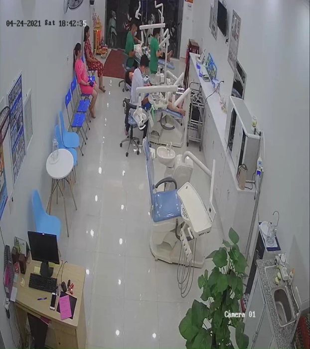 Hình ảnh hệ thống máy móc hiện đại tại Nha Khoa Bạch Mai