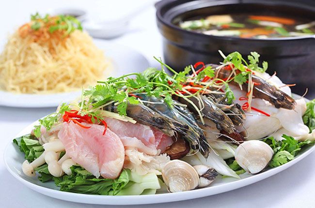 Không gian sang trọng tại Nhà Hàng Thiên Châu