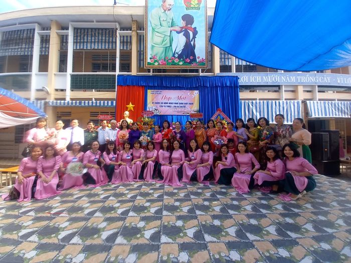 Hình ảnh đẹp về Trường tiểu học Tân Thiện