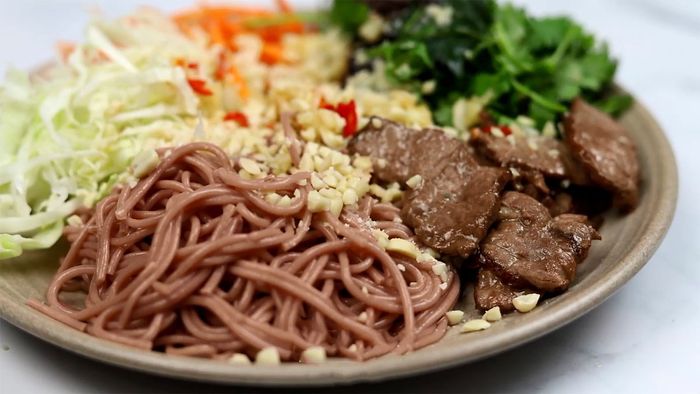 Hình ảnh sợi bún gạo lứt Sa Giang - thơm ngon, giàu dinh dưỡng