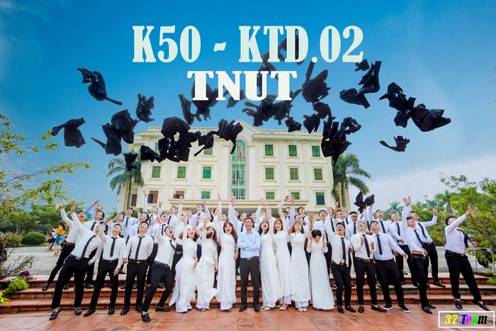 37 Team - Khoảnh khắc rực rỡ tuổi học trò (Ảnh 2)