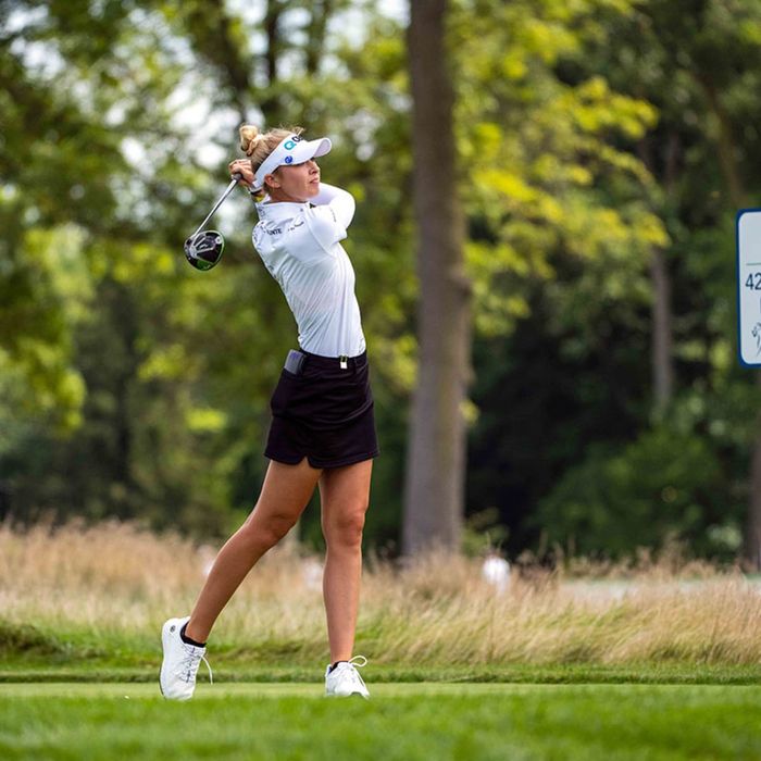 Nelly Korda - tài năng vàng làng golf với nhan sắc lai Tây đốn tim người hâm mộ