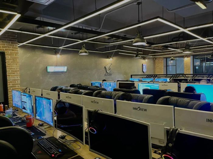 Góc chơi game cao cấp tại CyberCore Premium