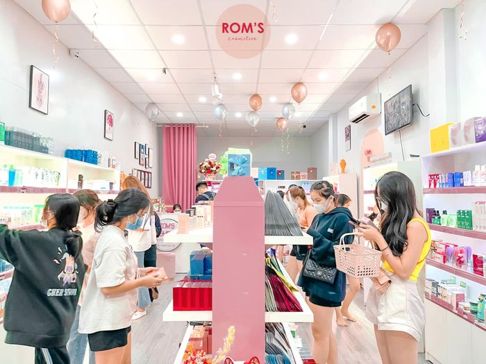 Ảnh cửa hàng Rom's Cosmetics - 1