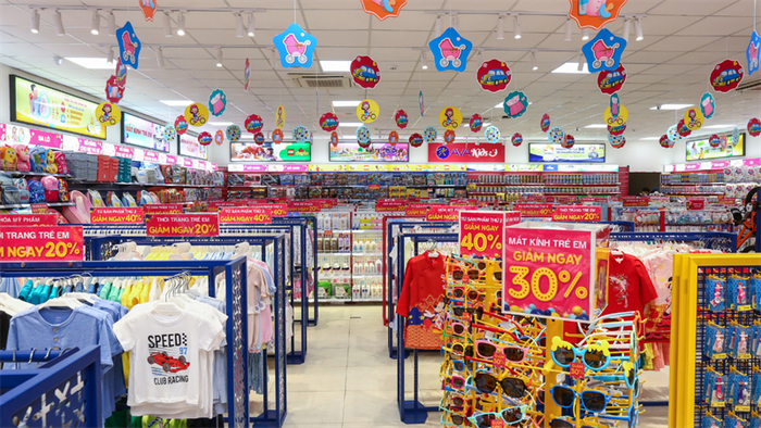 Không gian mua sắm hiện đại tại AVAKIDS