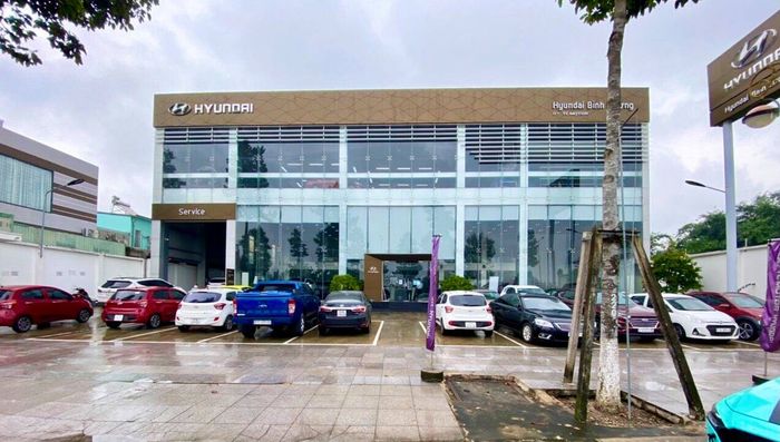 Không gian trưng bày sang trọng tại Hyundai Bình Dương