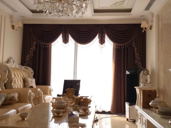 Không gian trưng bày đa dạng mẫu mã tại Mành Rèm Nam Trường