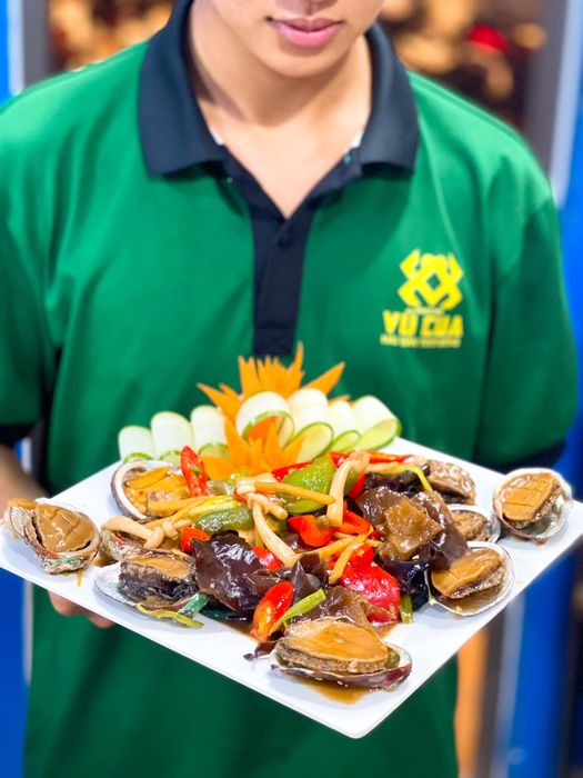 Hình ảnh VŨ CUA - Không gian sang trọng