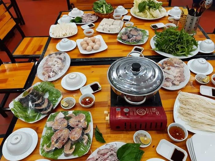 Nhà Hàng Rum Biển ảnh 2 - Ghi lại những khoảnh khắc đẹp tại không gian sang trọng, nơi ẩm thực và nghệ thuật giao hòa.