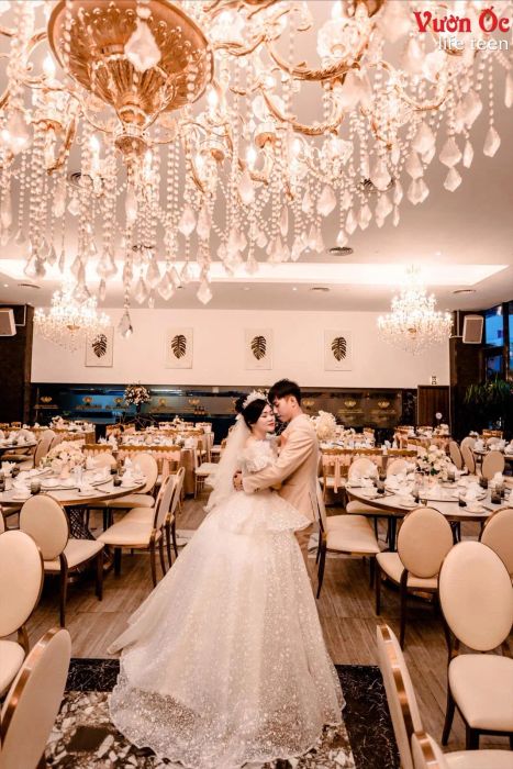 Không gian tiệc cưới lộng lẫy tại Emerald Center - Ảnh 2