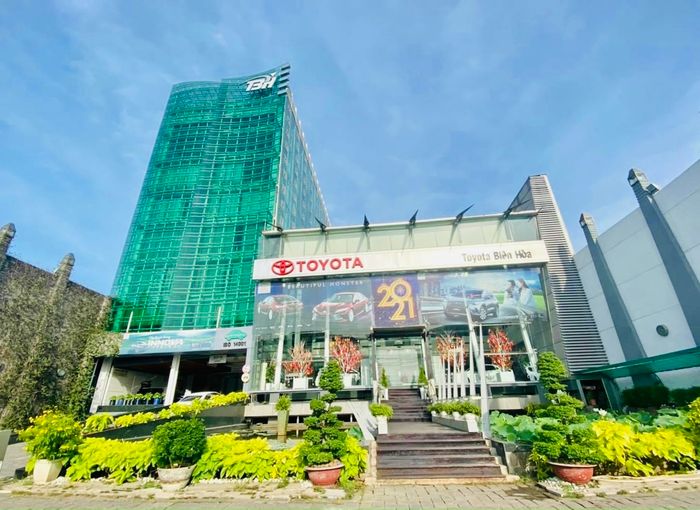 Khu vực dịch vụ kỹ thuật đạt chuẩn Toyota toàn cầu