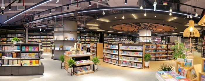 Không gian sang trọng tại nhà sách Phương Nam Gò Vấp