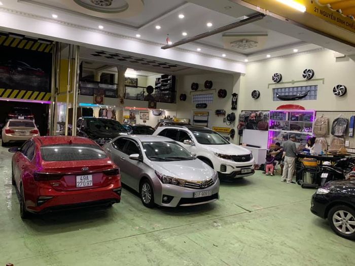 Không gian làm việc chuyên nghiệp tại Auto Thượng Đà Lạt