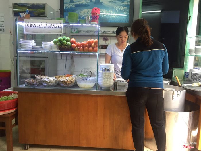 Ảnh 1: Tô bún cá thơm ngon với đầy đủ topping tại Lá Song Ngư