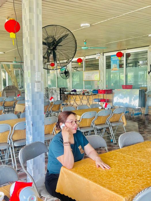 Nhà Hàng Châu Liên ảnh 3 - Khoảnh khắc lưu giữ những món ăn được trình bày đẹp mắt, thơm ngon trong không gian sang trọng.