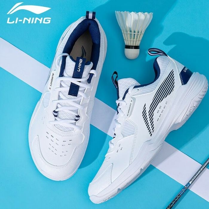 Hình ảnh ấn tượng Li-Ning #2 - Công nghệ và thiết kế vượt trội