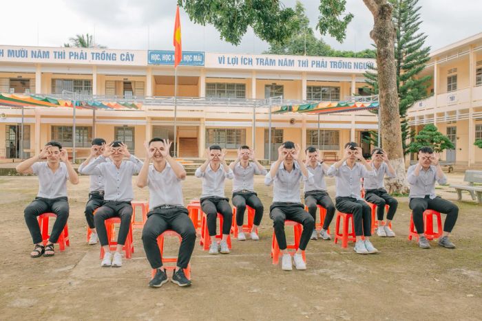 Bộ sưu tập thanh xuân Youngstyle - Ảnh 2