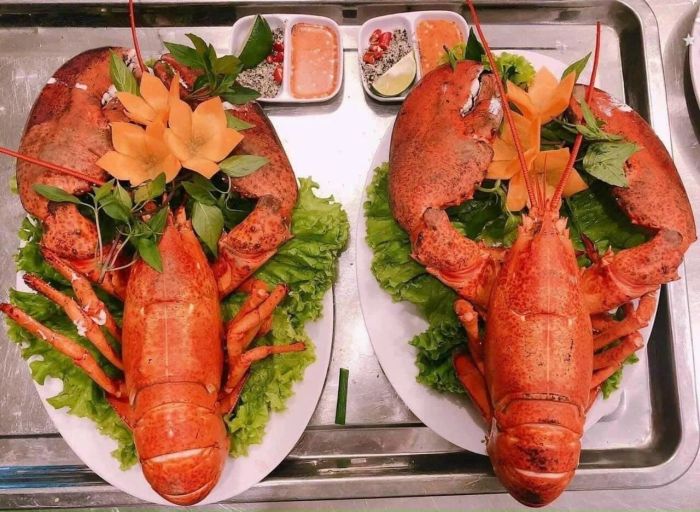 Hình ảnh bể hải sản tươi sống tại Hệ Thống Hải Sản Tiên Phong