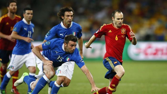 Iniesta - Nghệ sĩ bóng đá với những đường chuyền đi vào lịch sử