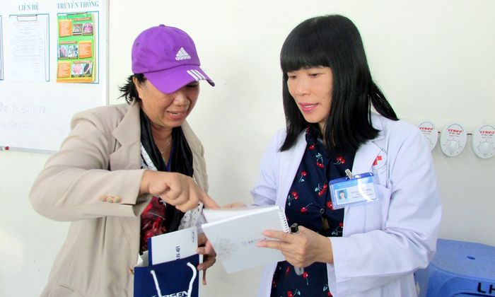 Hình ảnh TS.BS Lê Thị Tuyết Phượng tại hội nghị chuyên ngành